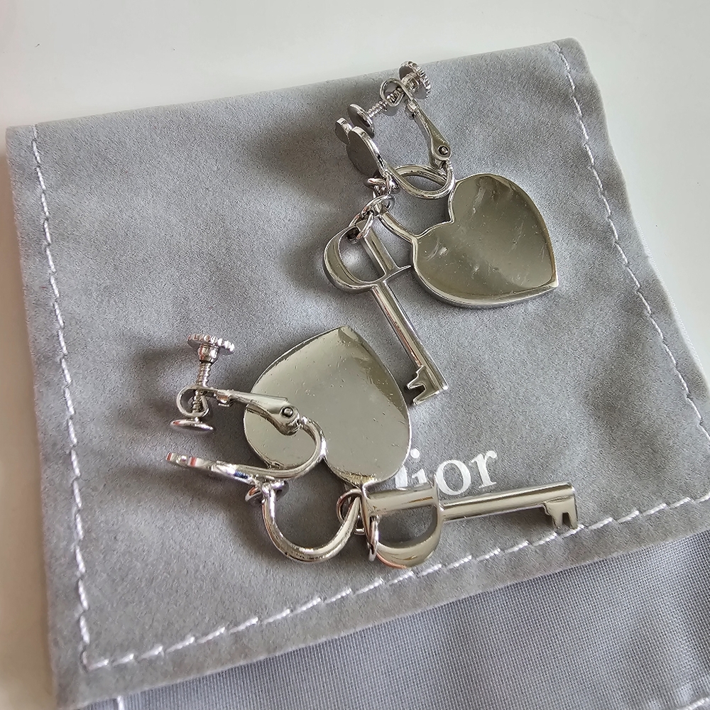 Christian Dior by John Galliano heart-key padlock crystal earrings ear clips - Picture 10 of 11